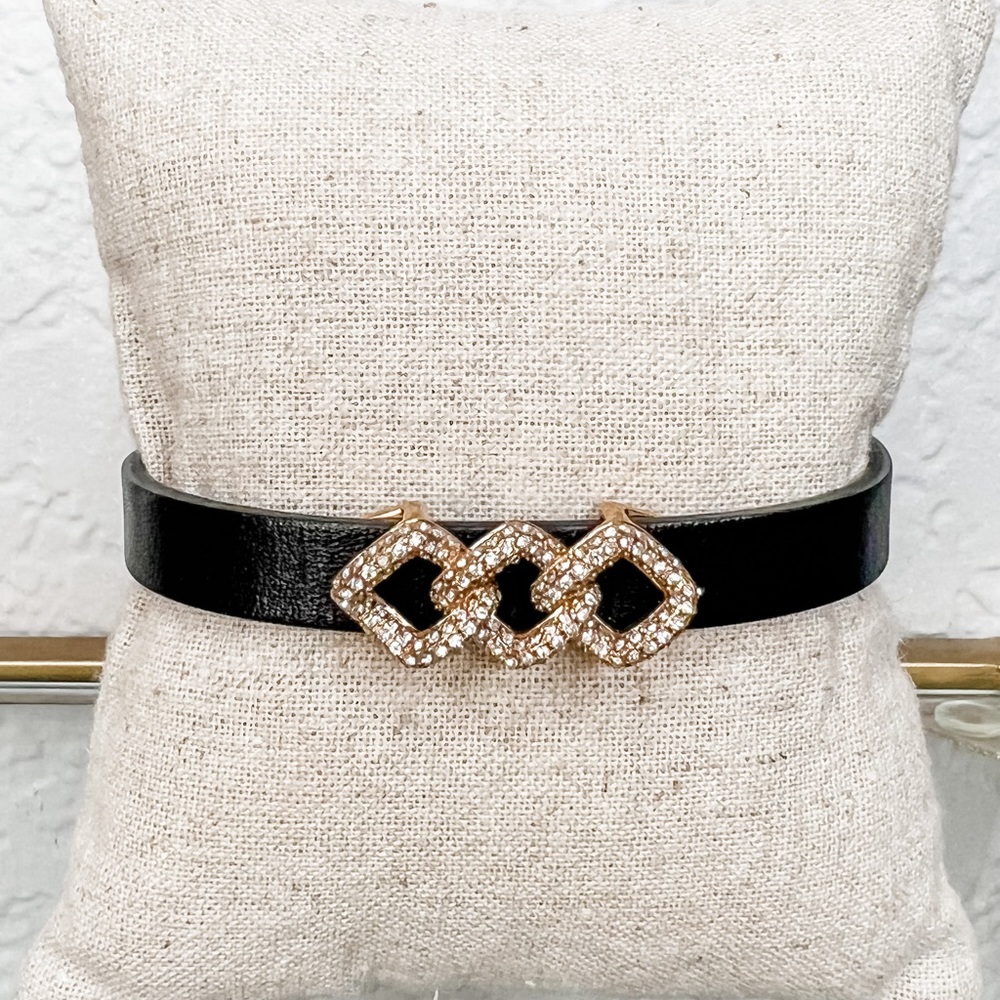 Leather bracelet